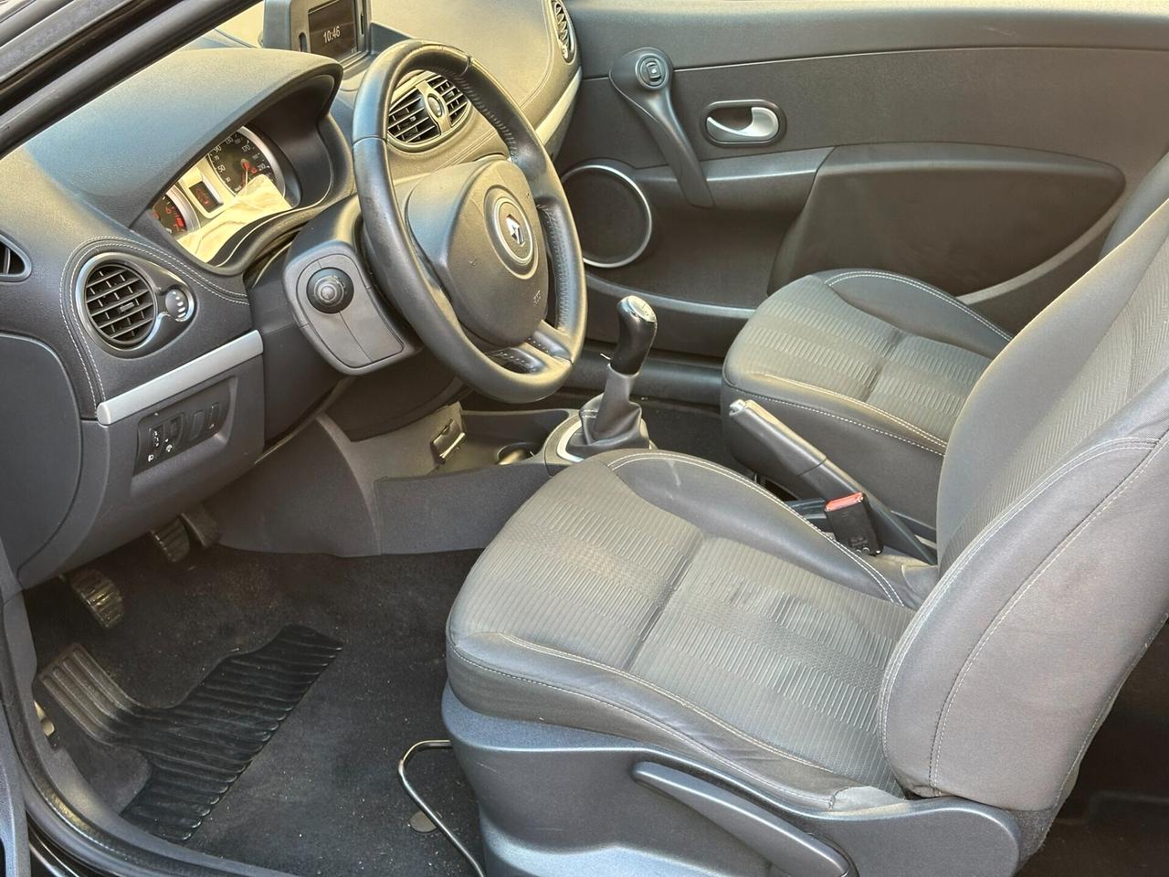 Renault Clio 1.2 16V 3 porte Live!