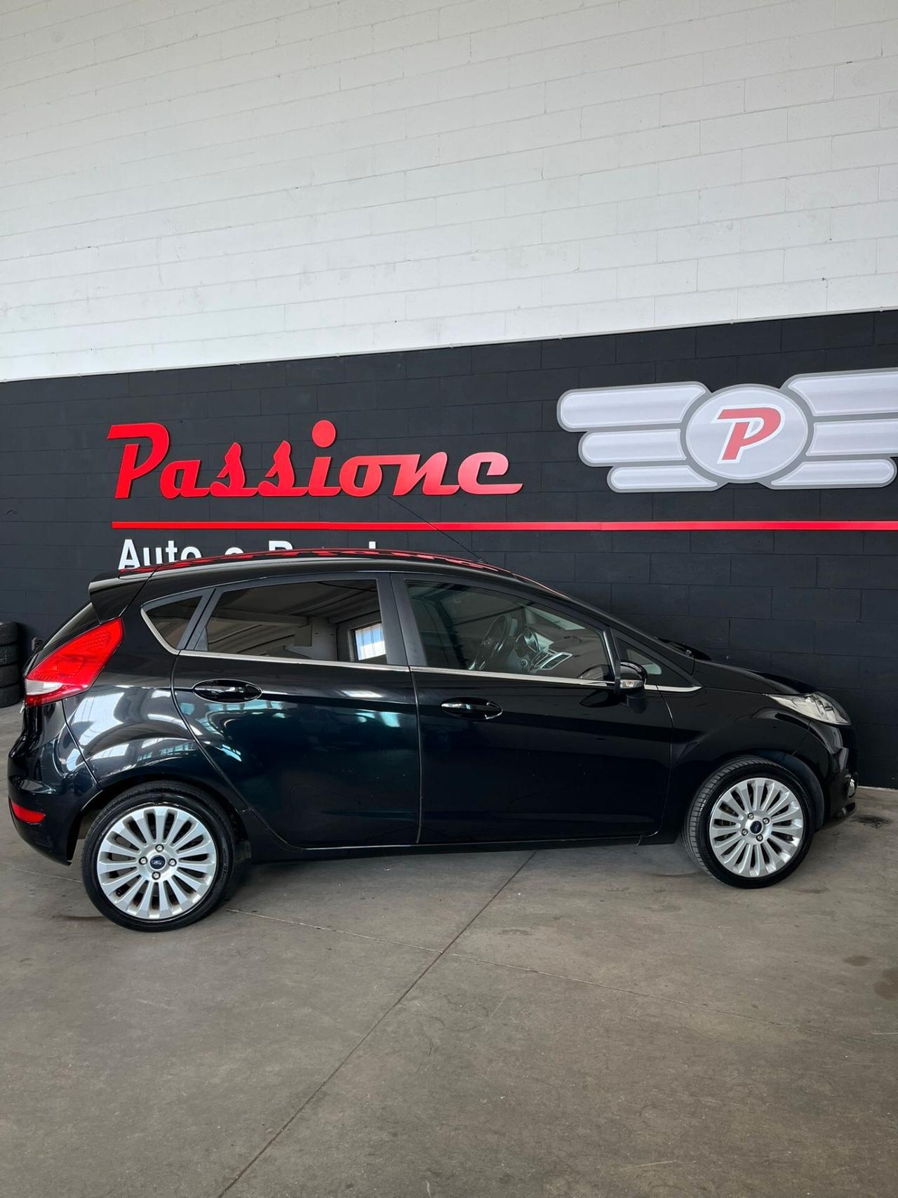 Ford Fiesta gpl DISTRIBUZIONE NUOVA