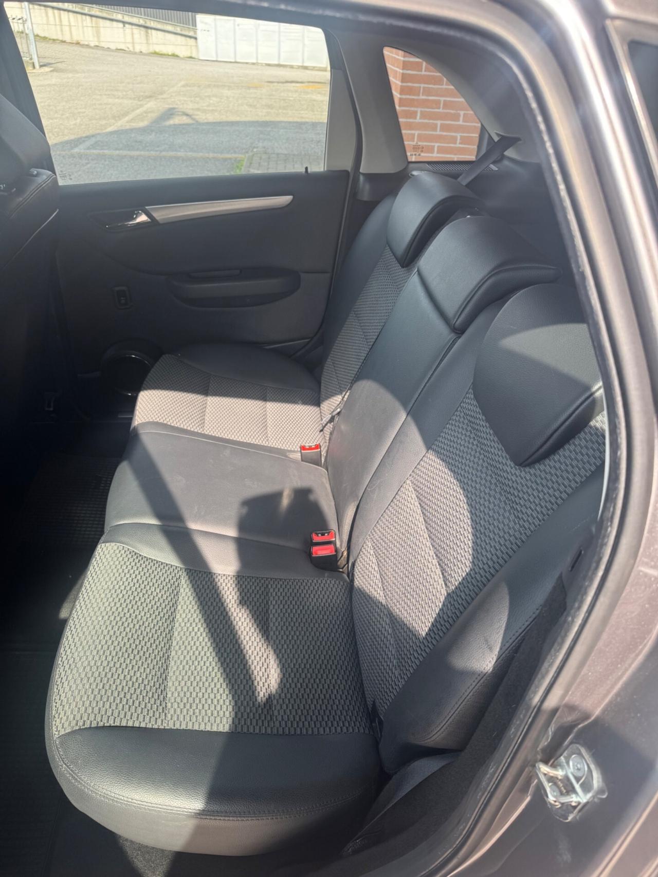 Mercedes-benz B 180 CDI Premium