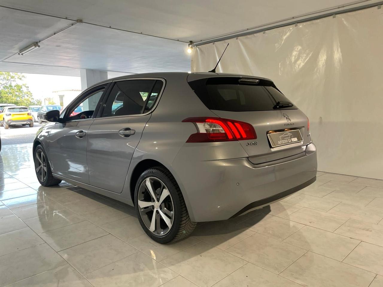 Peugeot 308 BlueHDi 120 S&S Allure