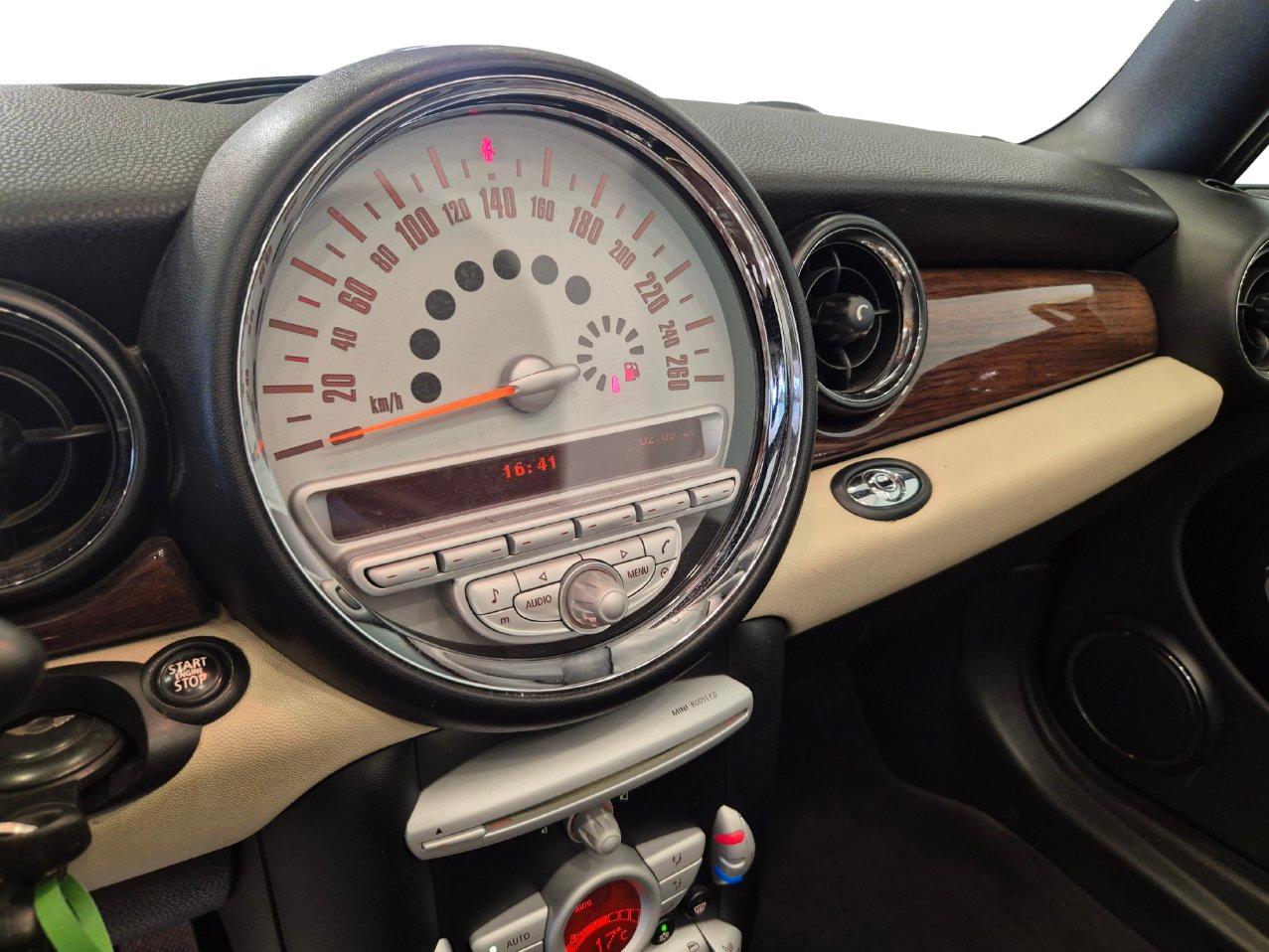 Mini Cabrio Cooper 1.6 122cv - NEOPATENTATI