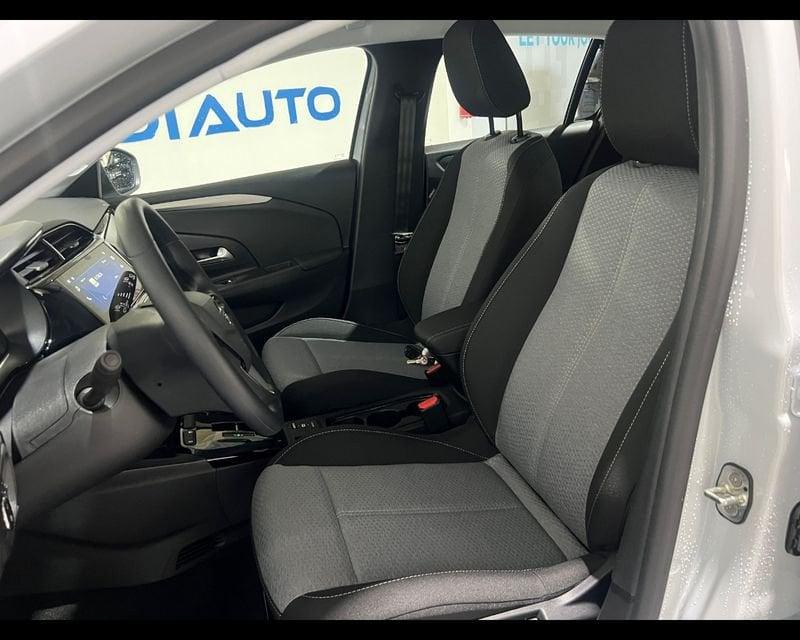 Opel Corsa Edition Hybrid 110CV DTC6