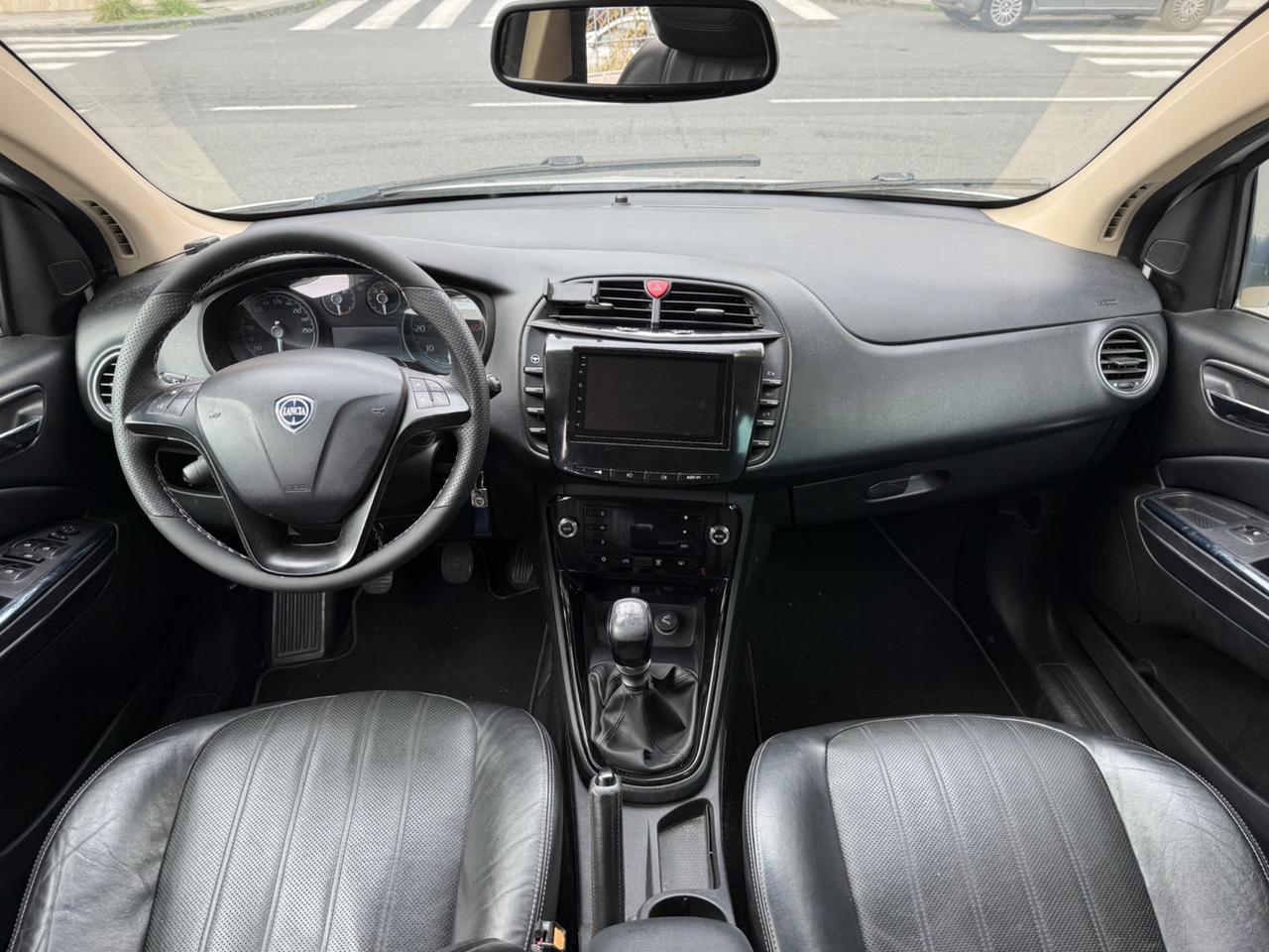 Lancia Delta 1.6 MJT DPF Gold