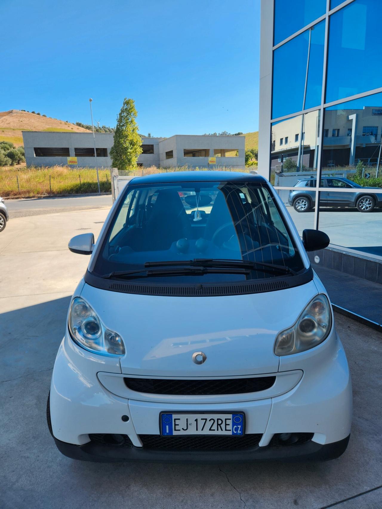 Smart ForTwo 1000 52 kW MHD coupé passion