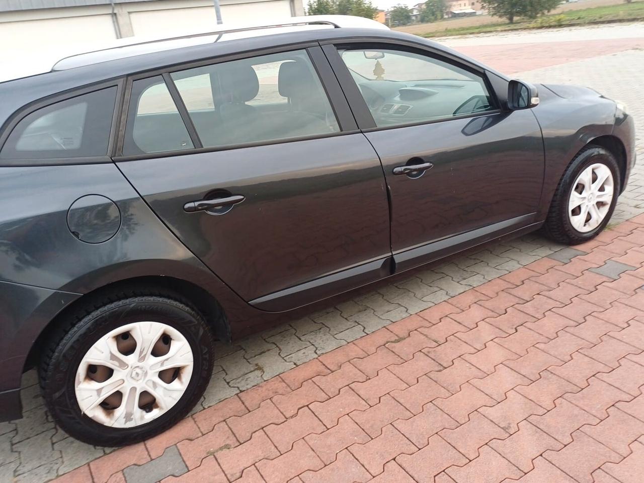 Renault Megane Mégane 1.5 dCi 90CV SporTour Confort