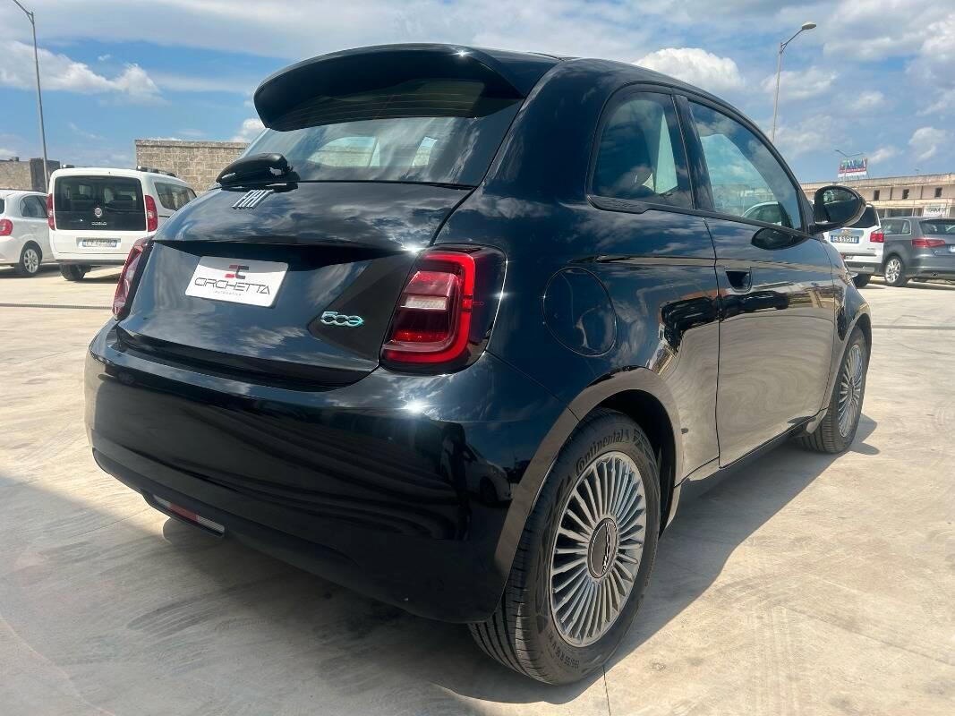 Fiat 500 42 kWh Icon +