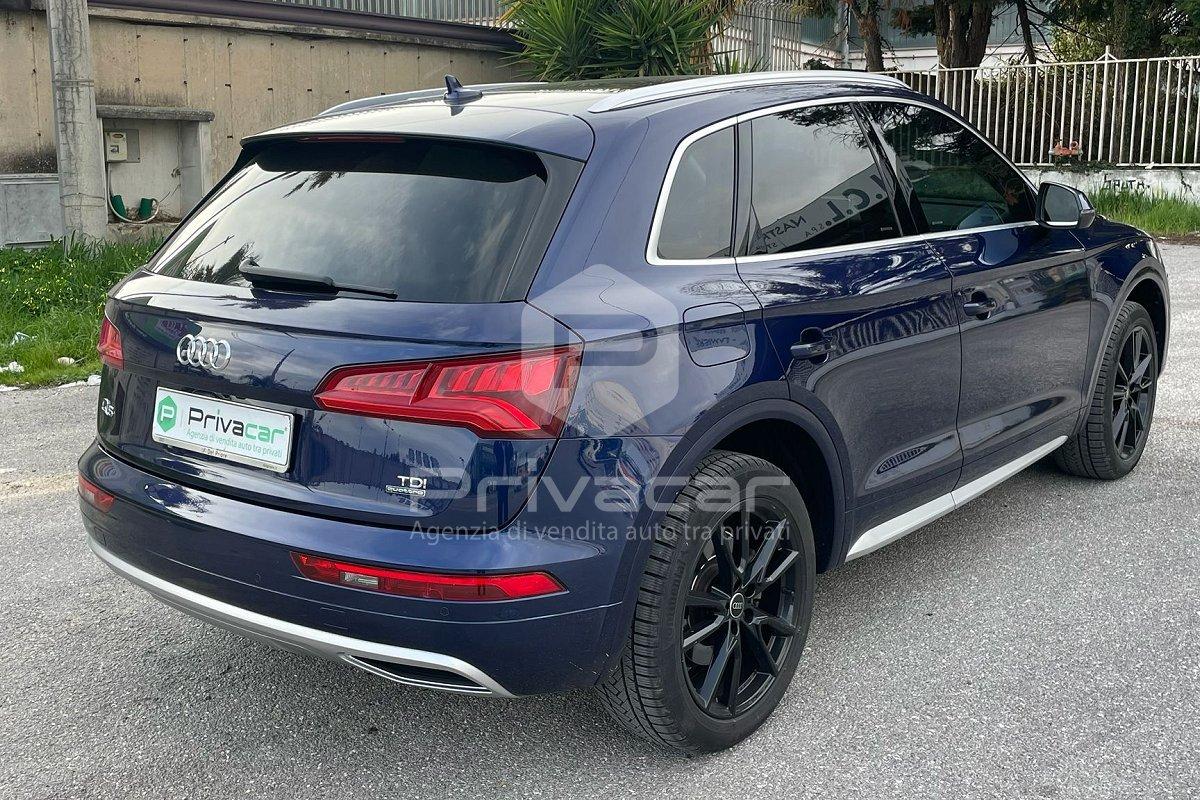 AUDI Q5 35 TDI quattro S tronic Business Sport