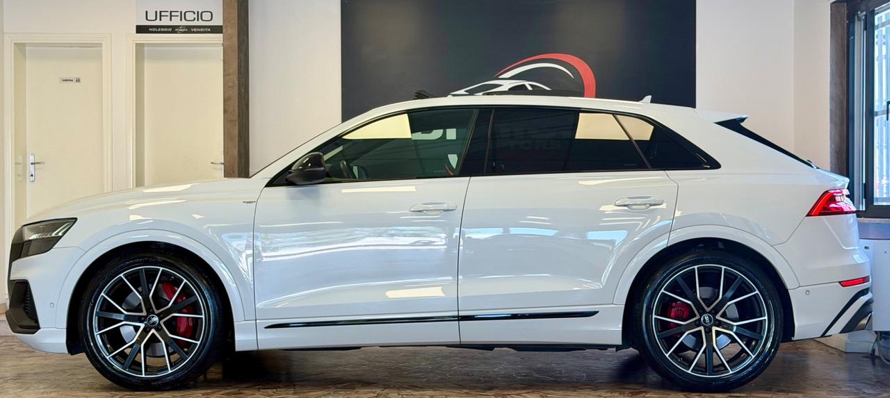 Audi Q8 SQ8 TFSI quattro tiptronic sport attitude