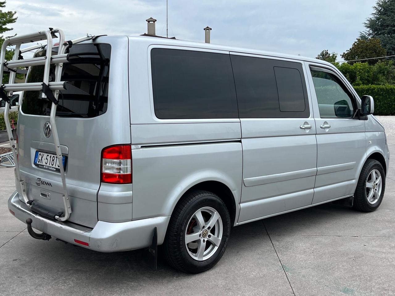 Volkswagen Multivan 2.5 TDI/130CV Highline