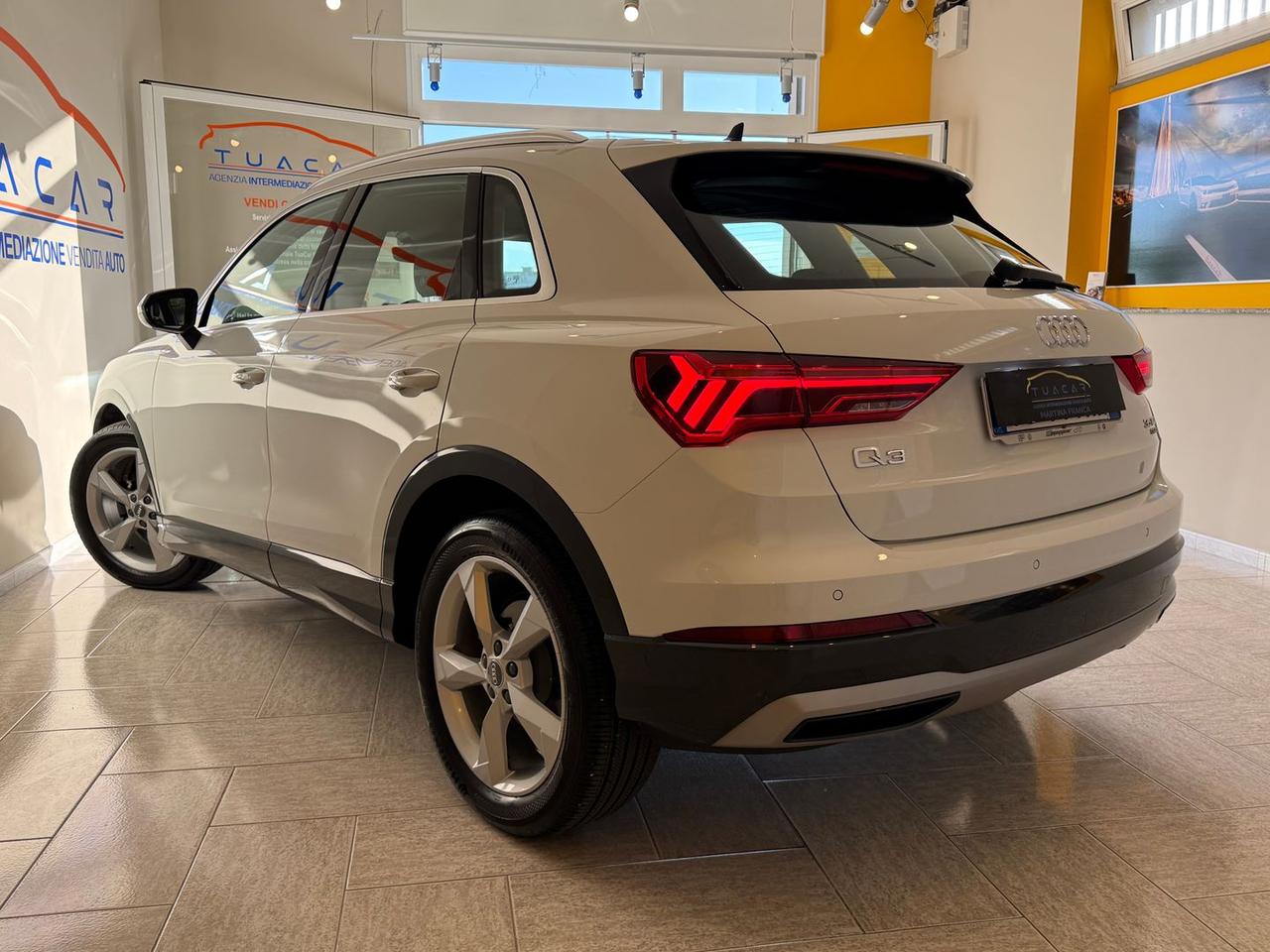 Audi Q3 S Line 2.0 35 TDI #11229