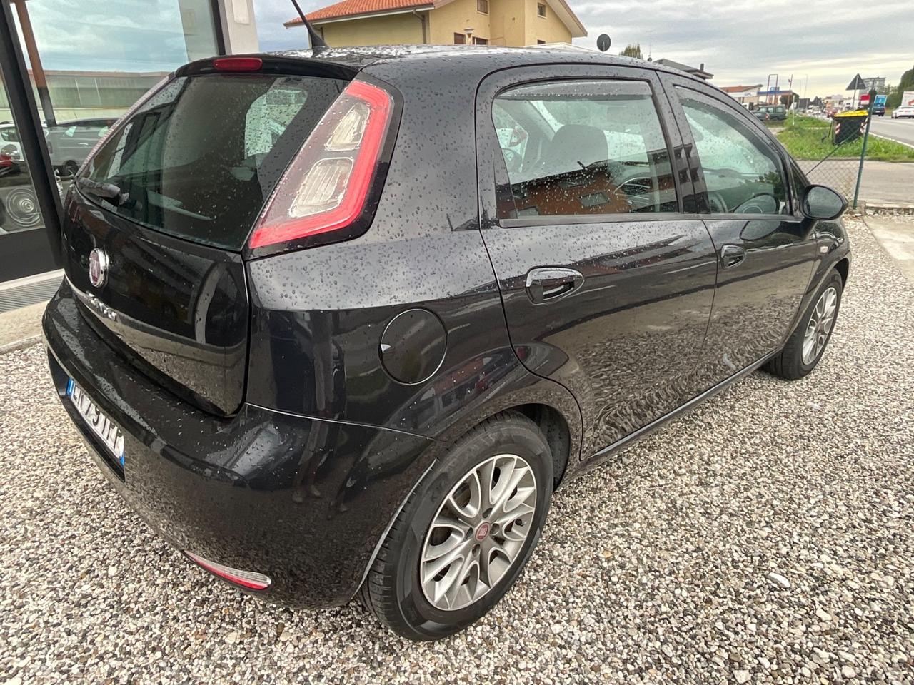 Fiat Punto 1.3 MJT II S&S 95 CV 5 porte Sport
