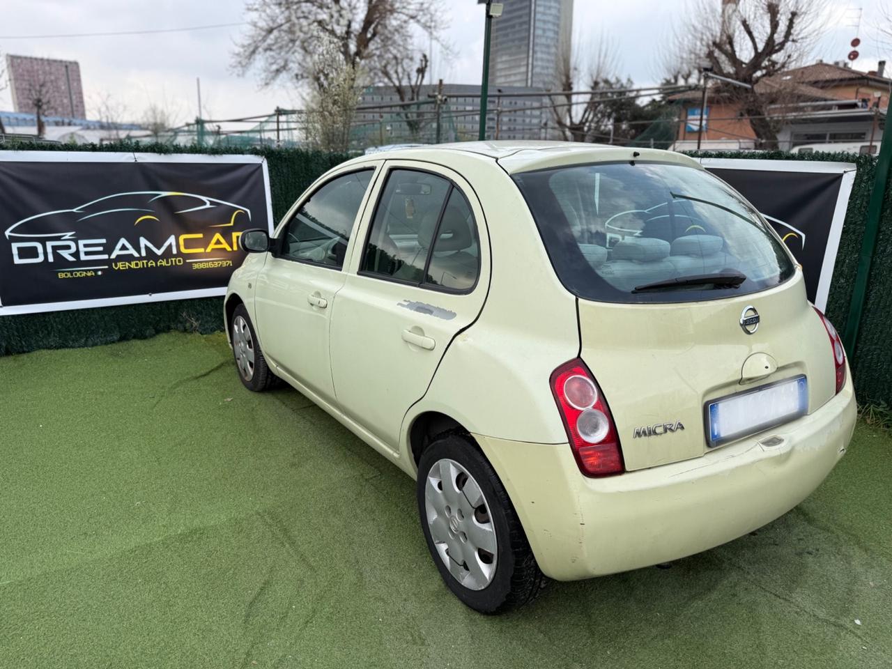 Nissan Micra 1.2 BENZINA NEOPATENTATI