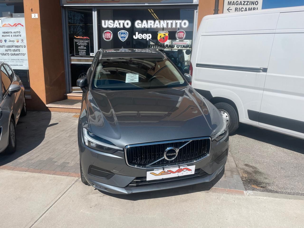 Volvo XC 60 XC60 B4 (d) AWD Geartronic Business Plus