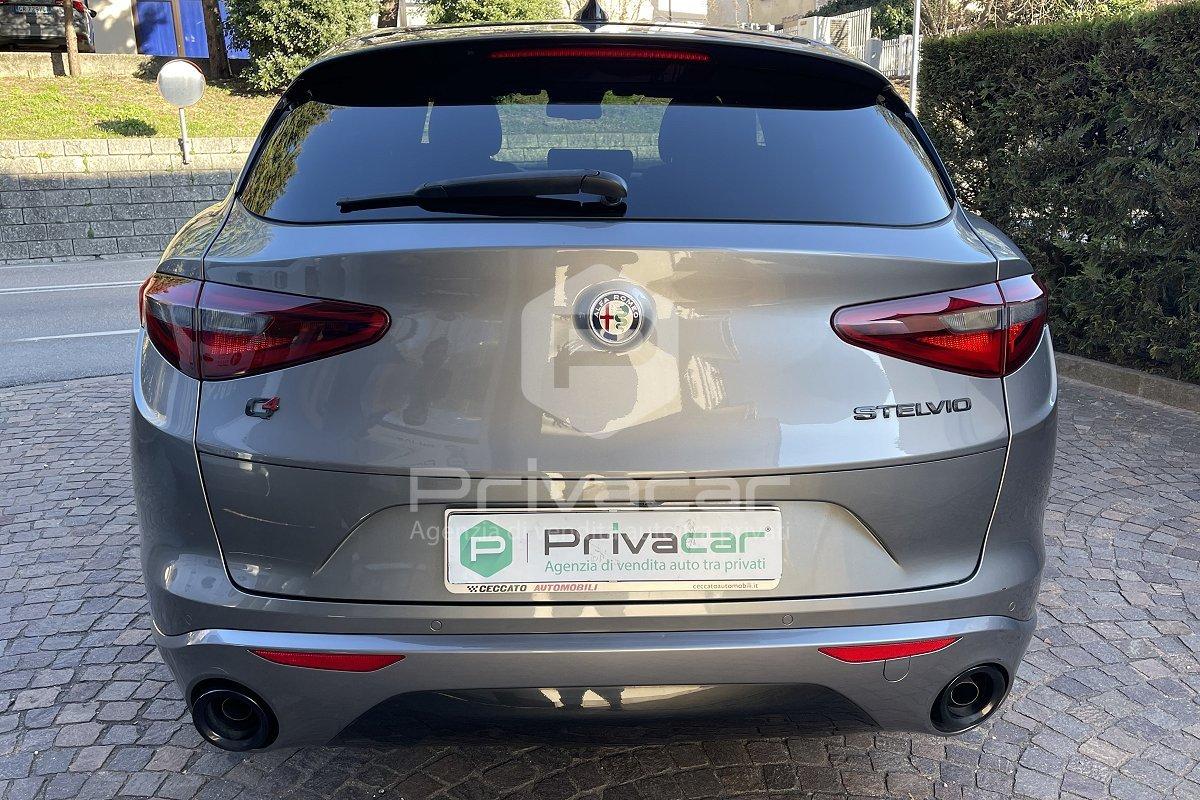 ALFA ROMEO Stelvio 2.2 Turbodiesel 210 CV AT8 Q4 Veloce