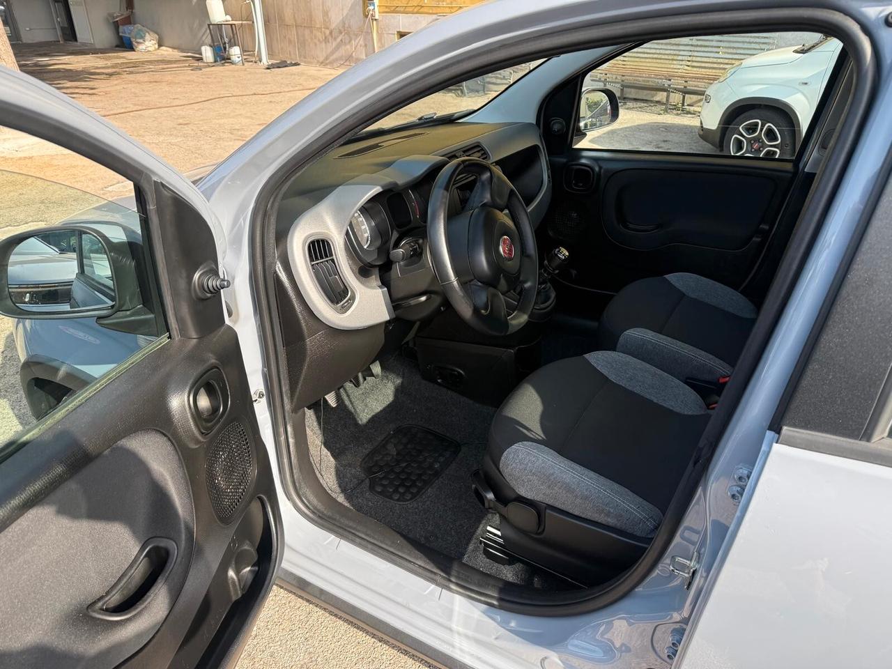 Fiat Panda 1.0 FireFly S&S Hybrid