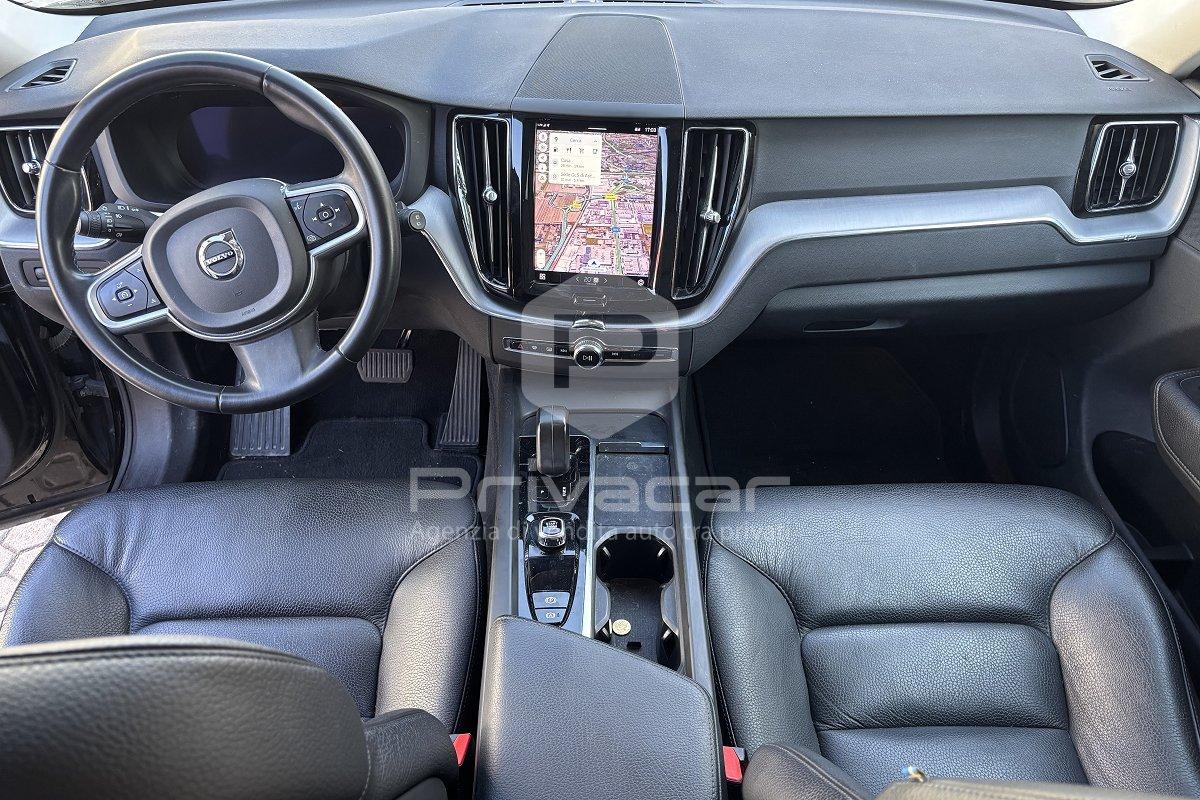 VOLVO XC60 B4 (d) Geartronic Momentum Pro