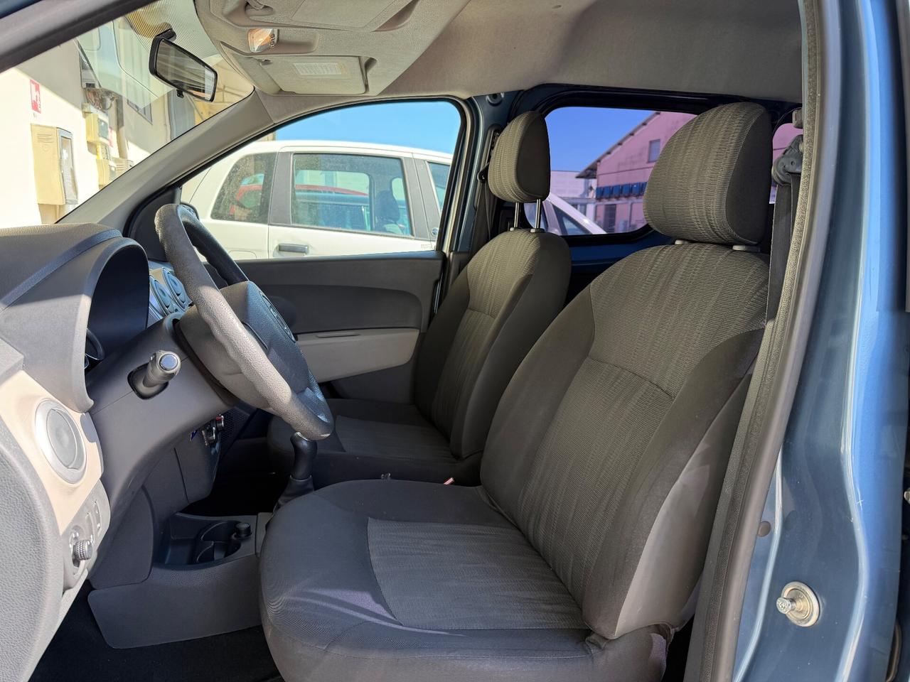 Dacia Dokker 1.5 dCi 90CV Lauréate 2014 Neopatentato