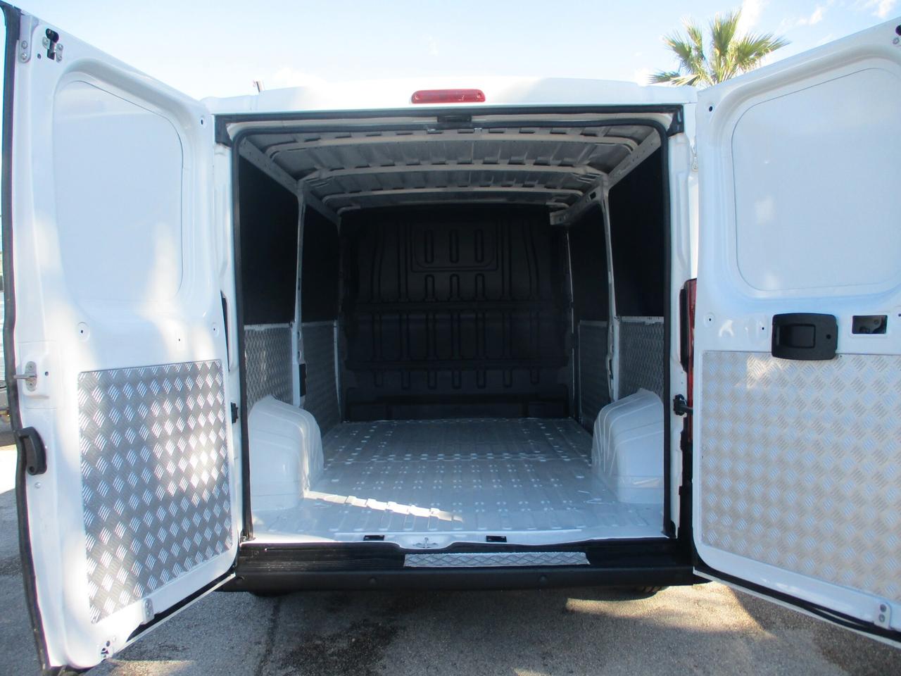 Citroen Jumper 2.2 HDI 130CV FURGONE P.MEDIO T.BASSO 180000 KM