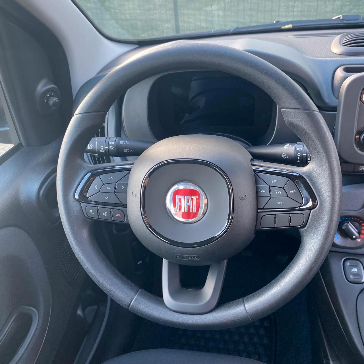 Fiat Panda 1.0 FireFly S&S Hybrid Pandina