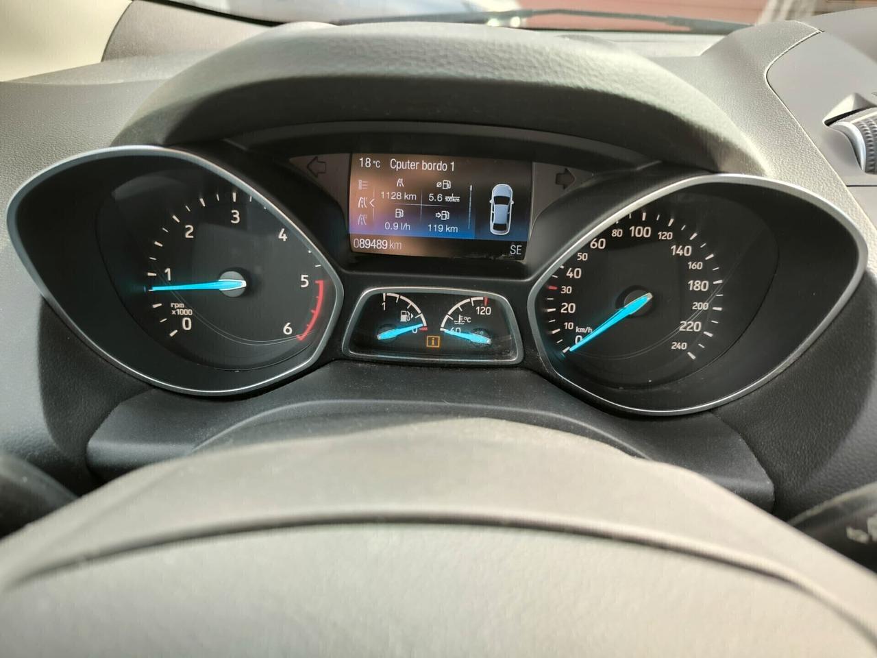 Ford Kuga 1.5 TDCI 120 CV S&S 2WD Business