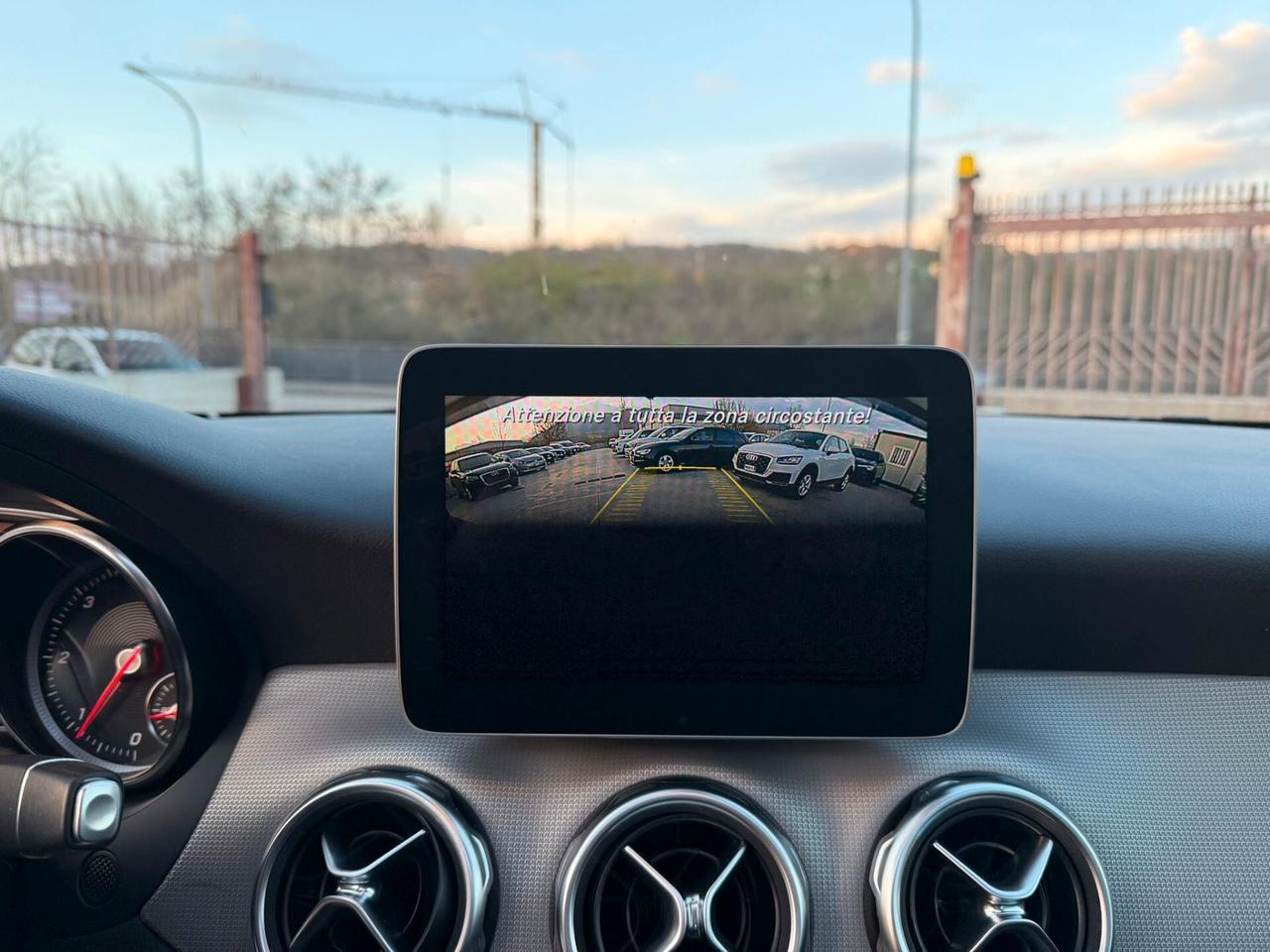 Mercedes-benz GLA 200 d 136cv -SPORT- TETTO A