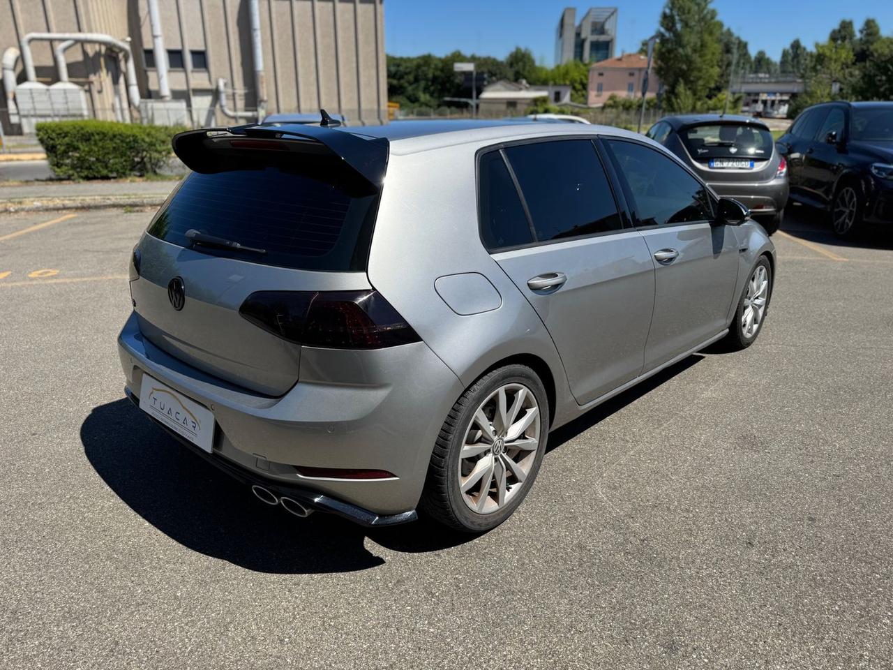 Volkswagen Golf Highline 2.0 TDI BlueMotion #6358