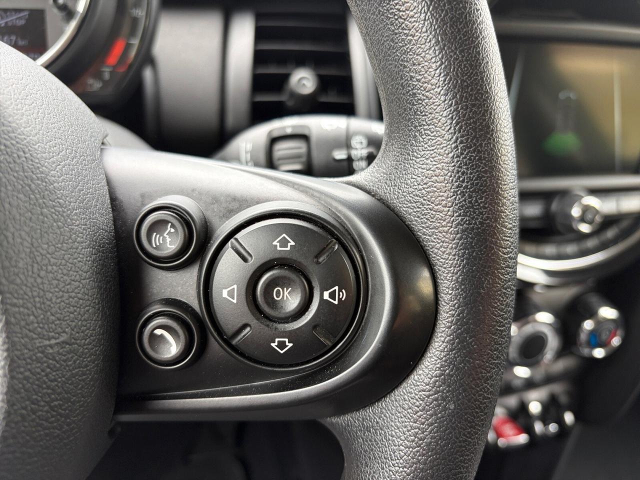 Mini 1.5 One 5 porte OK NEOPATENTATI