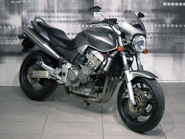 Honda Hornet 900