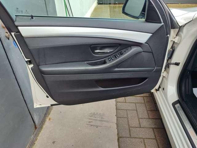 BMW 525 525d xDrive Touring Luxury