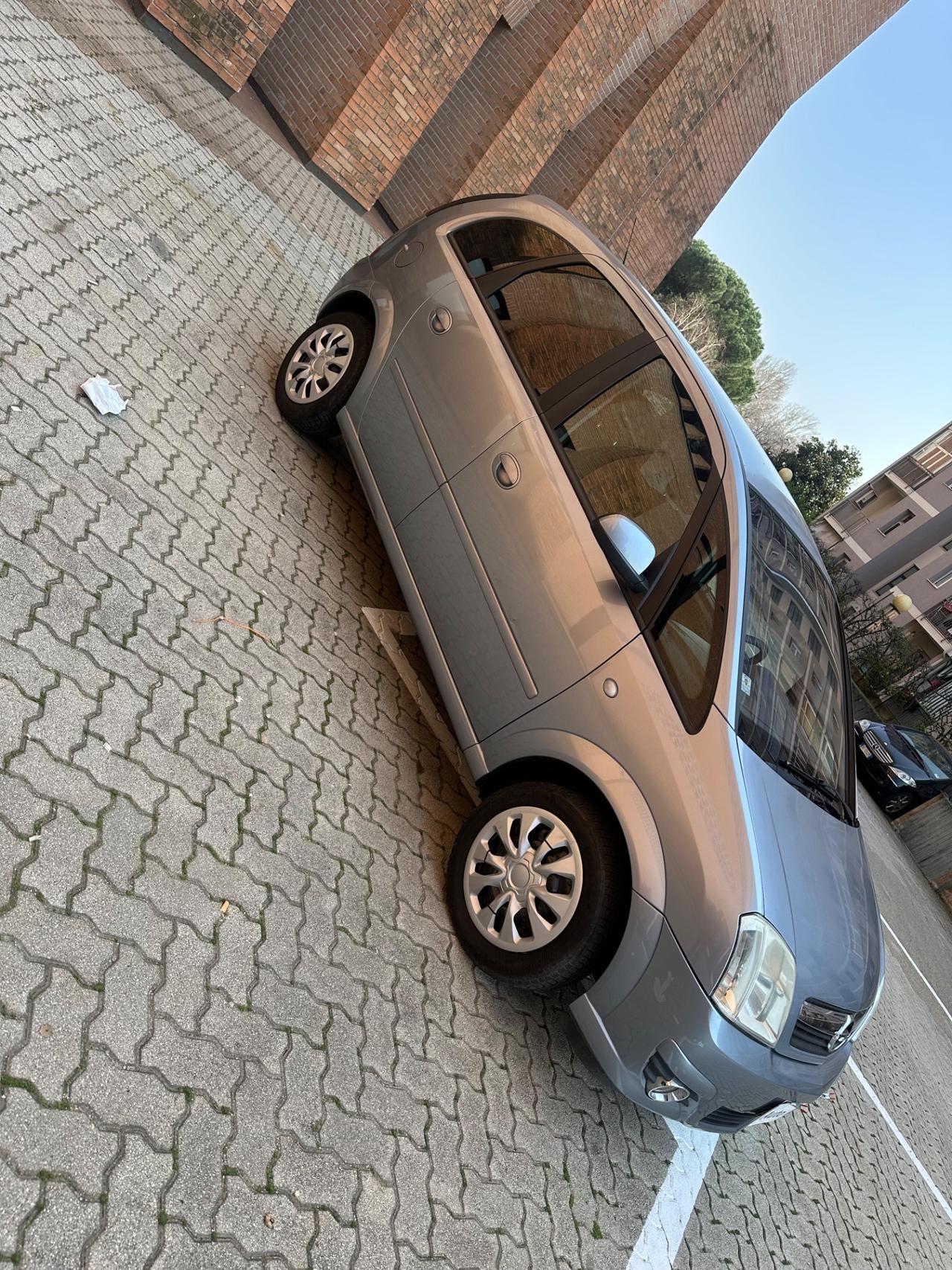 Opel Meriva 1.6 16V Cosmo