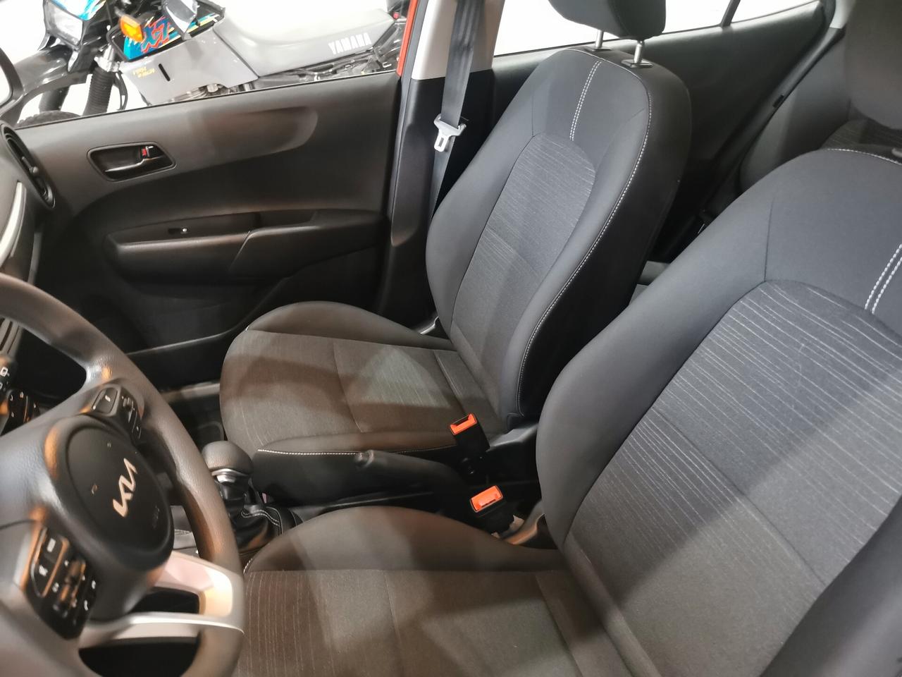 Kia Picanto 1.0 12V 5 porte AMT Urban