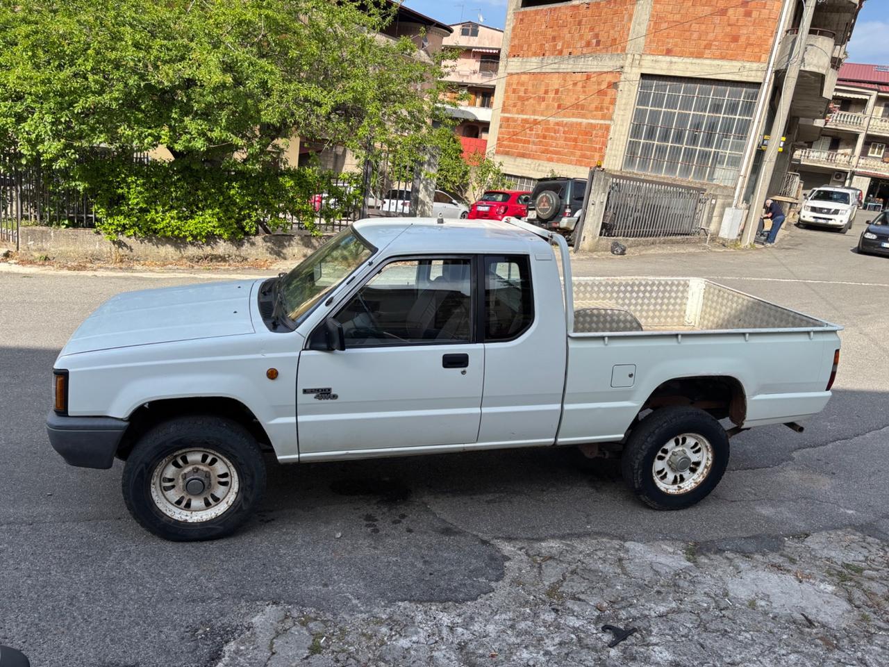 Mitsubishi L200 2.5 TD 4WD Club Cab Pick-up