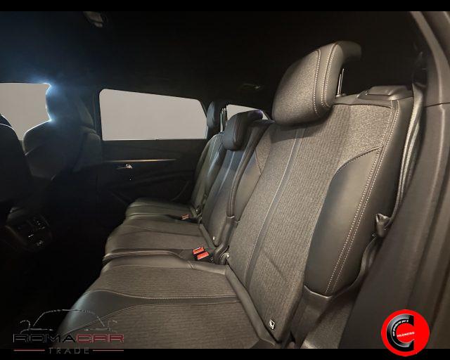 PEUGEOT 5008 BlueHDi 130 S&S EAT8 Active
