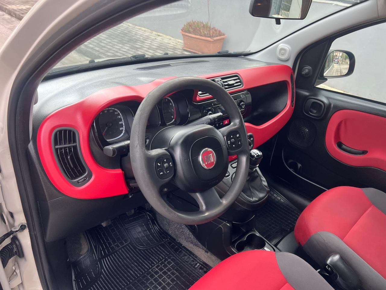 Fiat Panda 1.2 Gpl originale della casa Lounge 2016