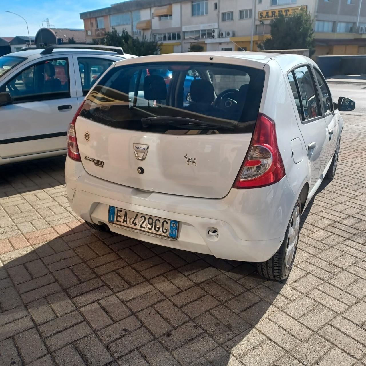 153.628KM ECONOMICA GPL DI FABBRICA SANDERO 1.4