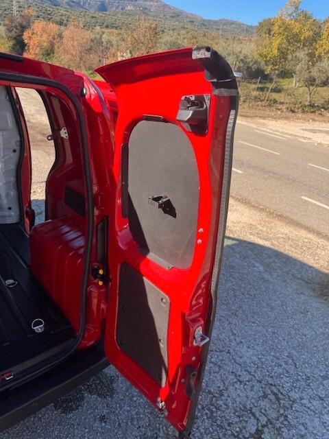 Fiat Fiorino 1.3 MJT 95CV Cargo Adventure