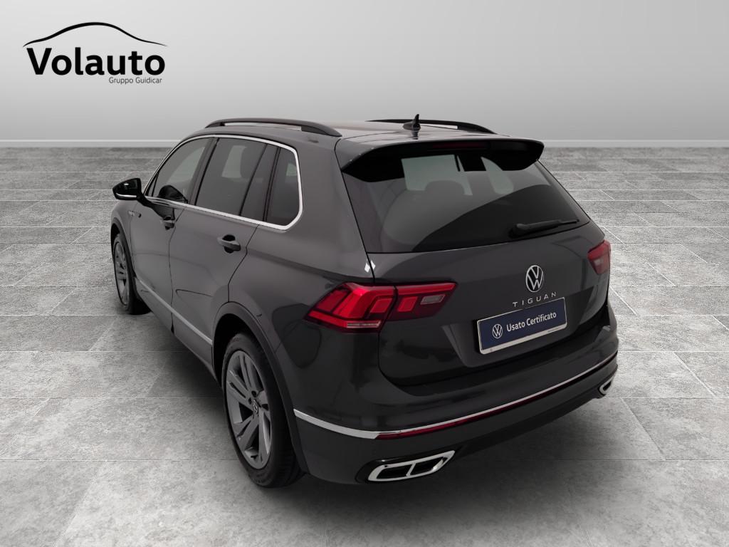 VOLKSWAGEN Tiguan II 2021 - Tiguan 2.0 tdi R-Line 150cv dsg