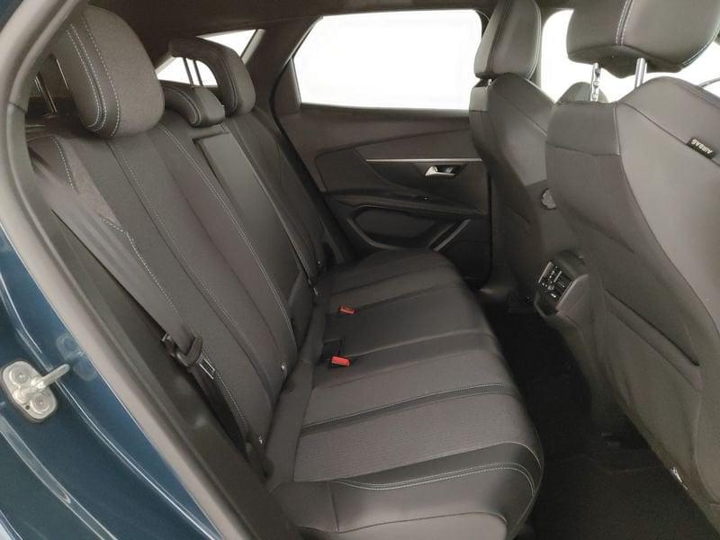Peugeot 3008 1.5 130 cv Cambio Automatico Active Pack