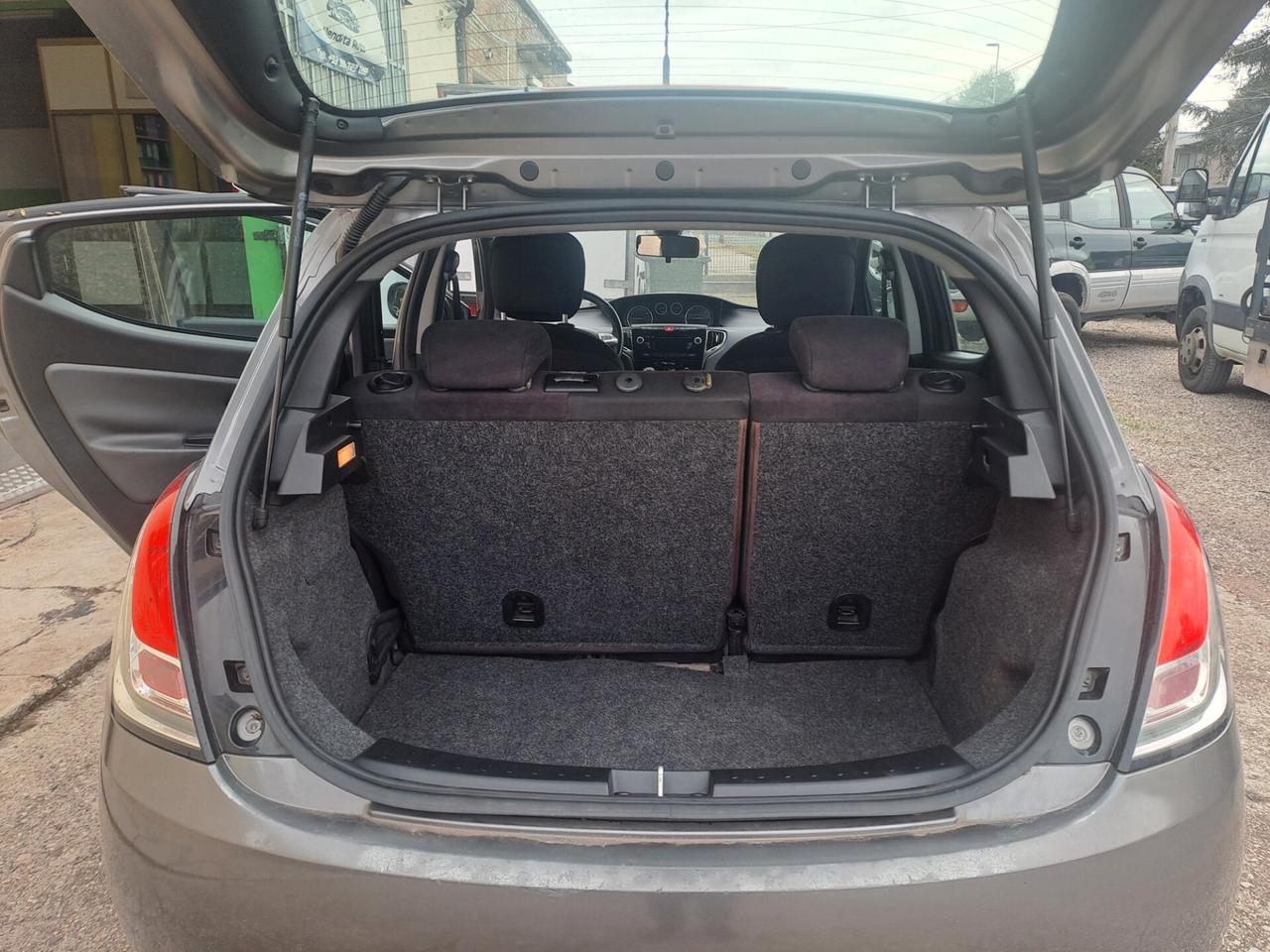 Lancia Ypsilon 1.2 69 CV 5 porte S&S -2014