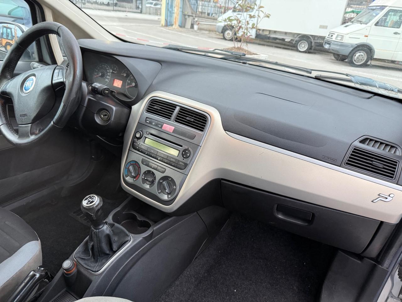 Fiat Grande Punto 1.3 MJT 75 CV 5 porte Dynamic