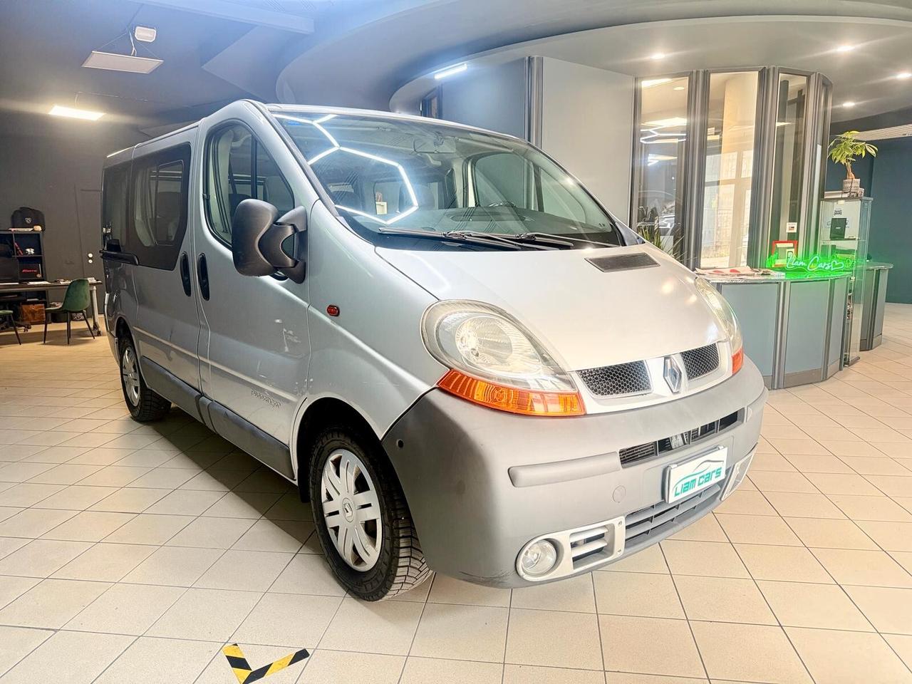 Renault Trafic 2.5 dCi/140 PC-TN Pass.Privil.