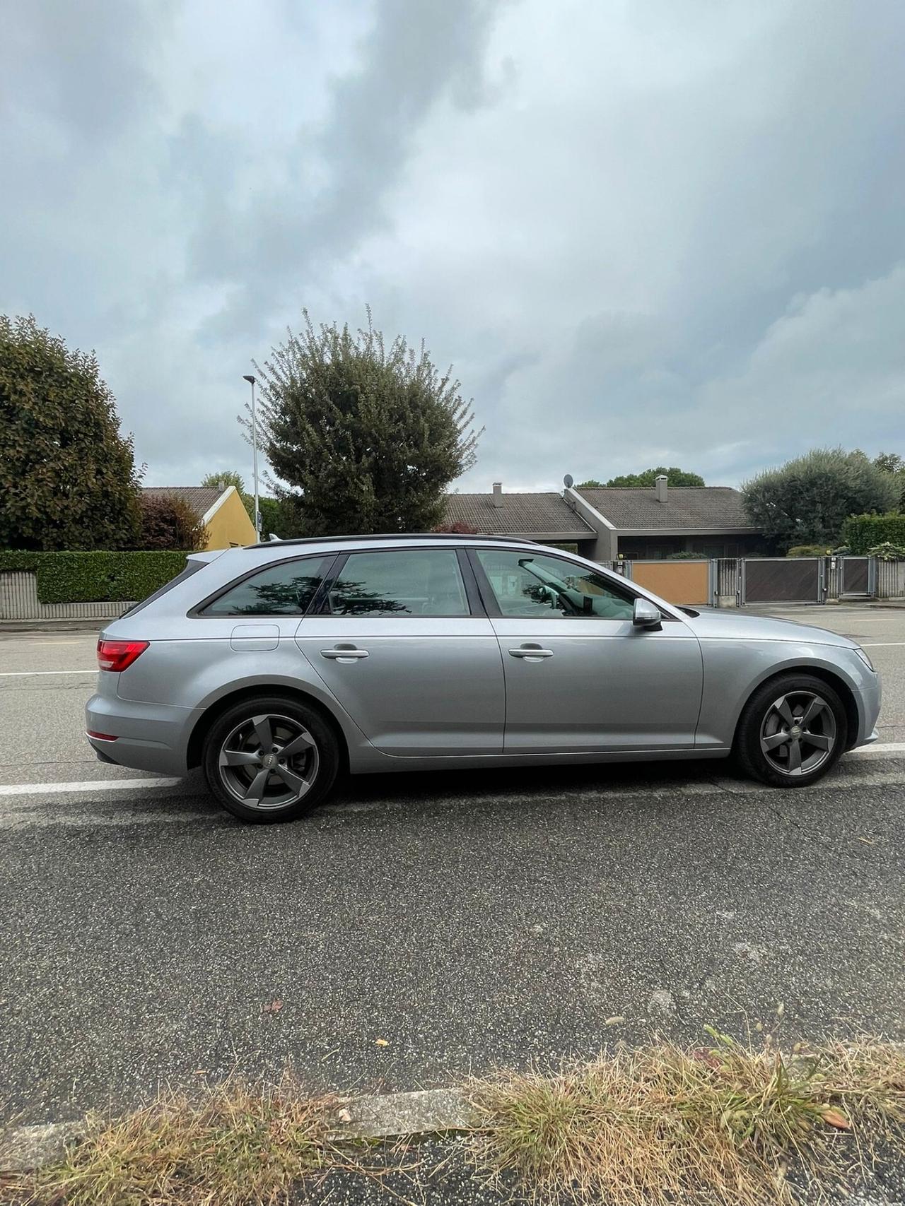 Audi A4 Avant 3.0 TDI S tronic