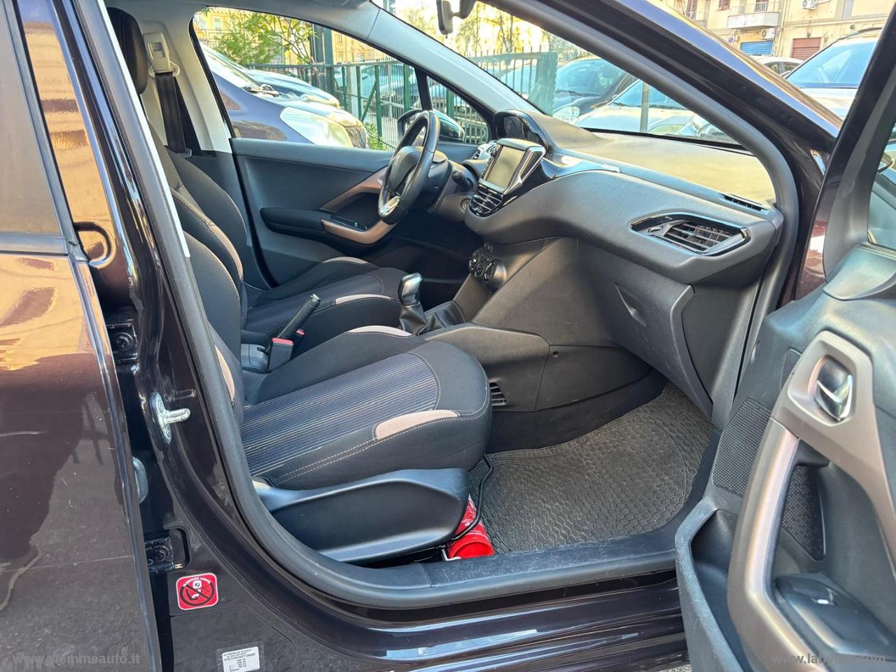 PEUGEOT 208 1.0 VTi 68 CV 5p. Active