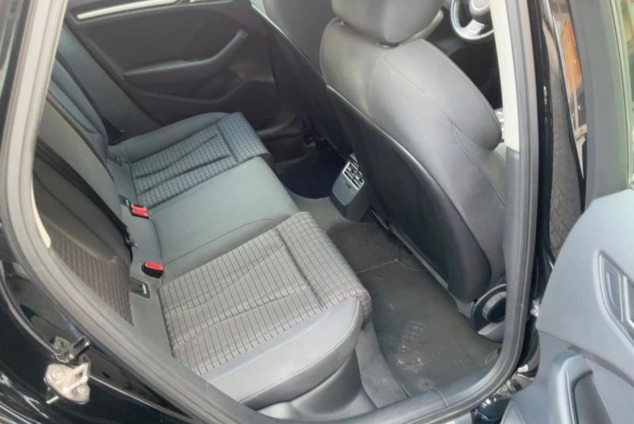Audi A3 SPB 2.0 TDI 150 CV clean diesel Ambition