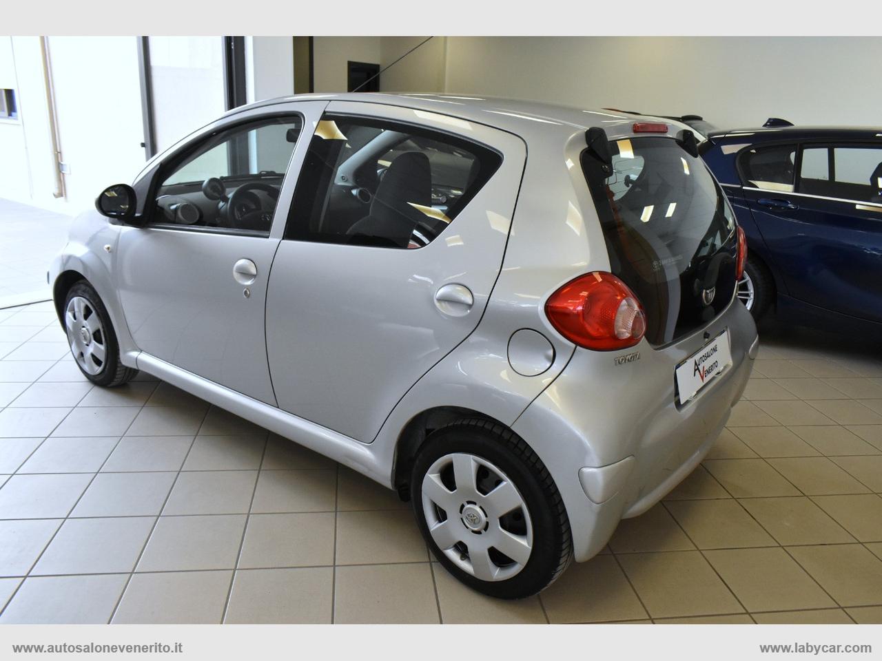 TOYOTA Aygo 1.0 VVT-i 5p. Sol