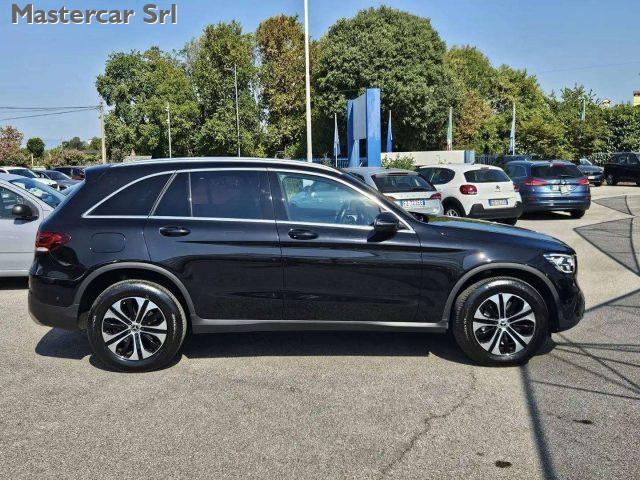 MERCEDES-BENZ GLC 300 300 DE 4MATIC EQ-POWER BUSINESS AUT - GJ880YV