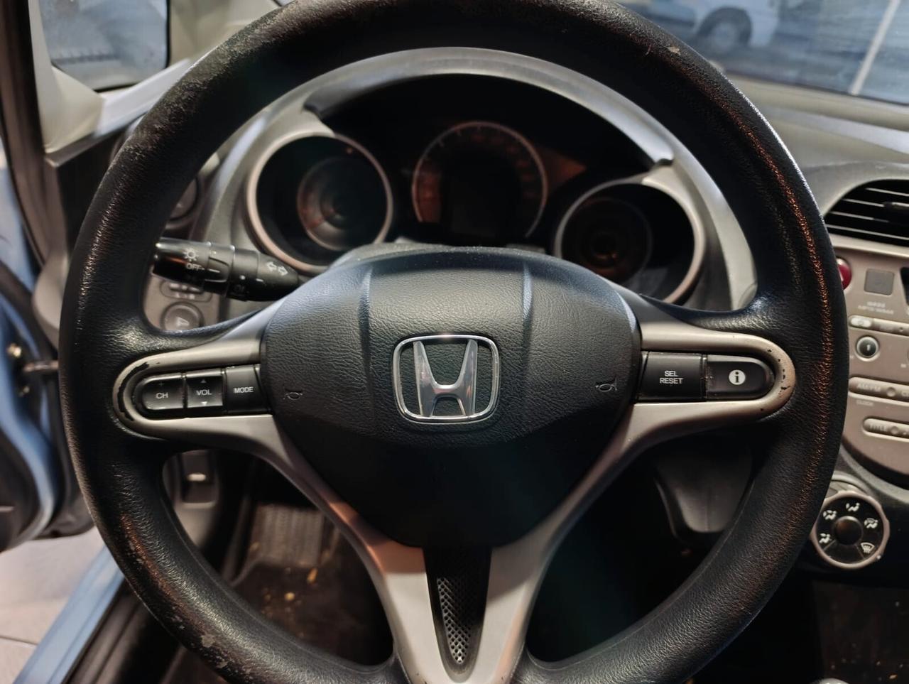 HONDA JAZZ del 2009 1200 BENZINA