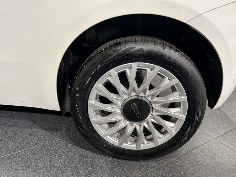 FIAT 500 500 1.0 Hybrid Dolcevita