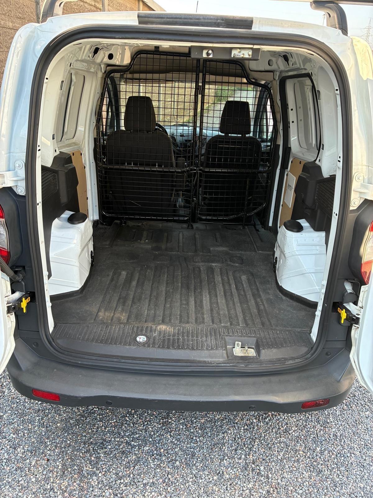 Ford Transit Courier 1.5 TDCi 75CV Van Trend