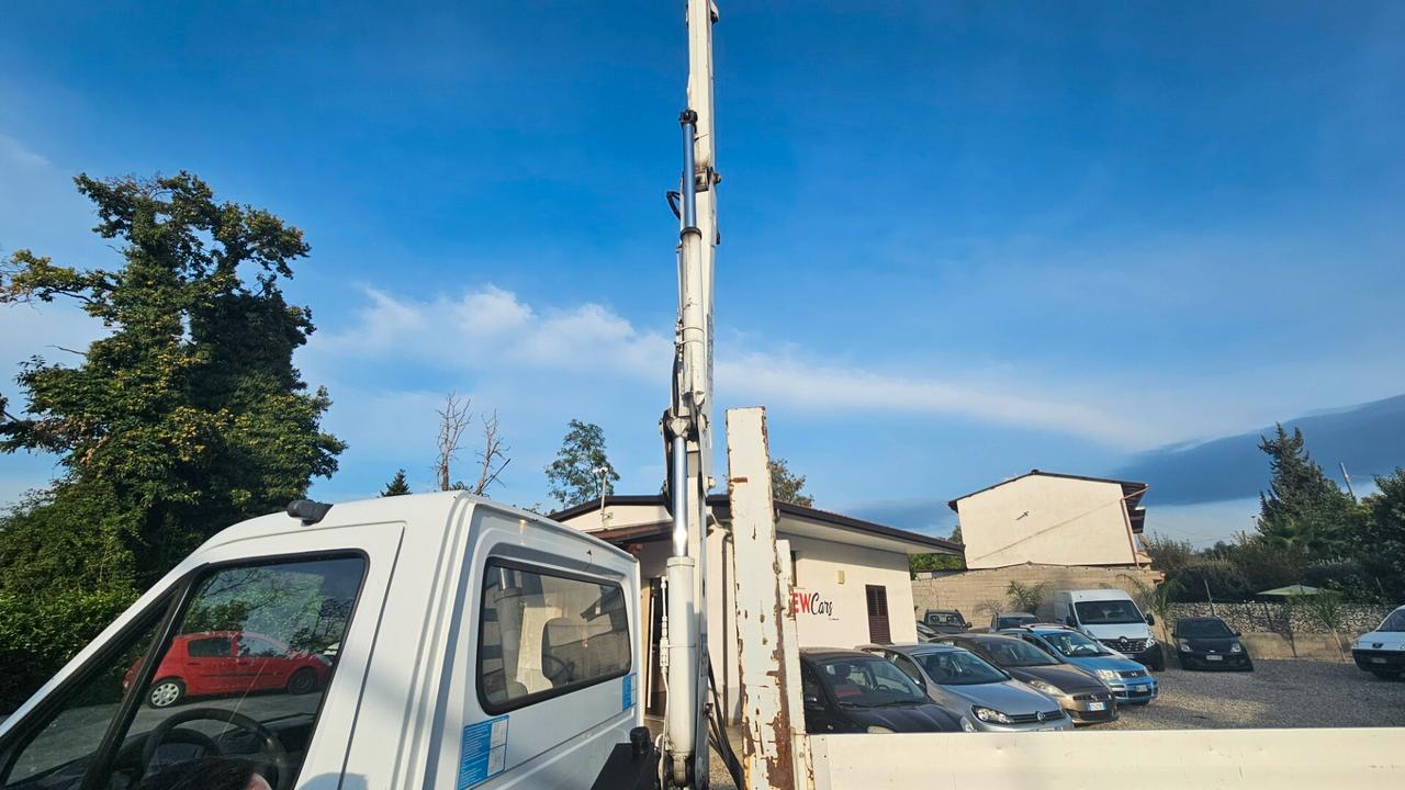 Mercedes Benz sprinter 413 dci con gru gemellato